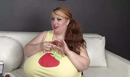 Yemyeşil dövmeli babe freaky youjizz seks olsun