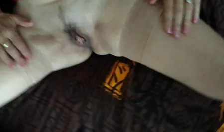 Cadaloz izmaritleri seks seks xxx ve Natalia yıldızlı büyük bir horoz paylaşın!!