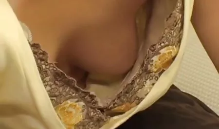 Üvey xxx sek xxx anne lezbiyen benim Jones'un kızı
