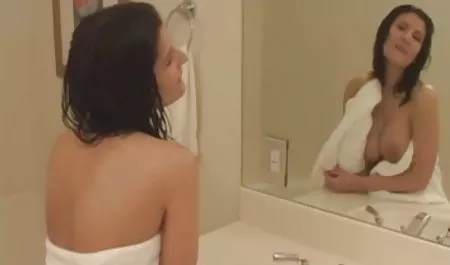 Sıcak bebek seks video tube üçlü lanet