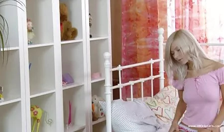 Mutfak oyuncakları ile Anastasia xxx türk seks kiraz handjob