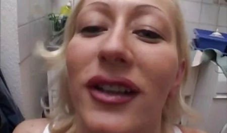 İstediği kız aşırı azgın köpek için bireysel oturumları zoo seks xxx kim