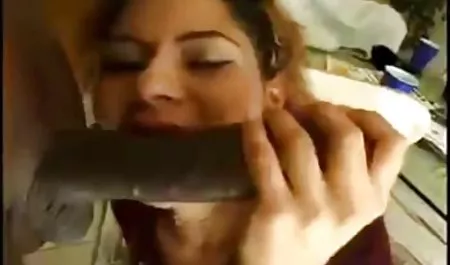 Titriyor xxx turk seks dudakları göt inilti onu dinle